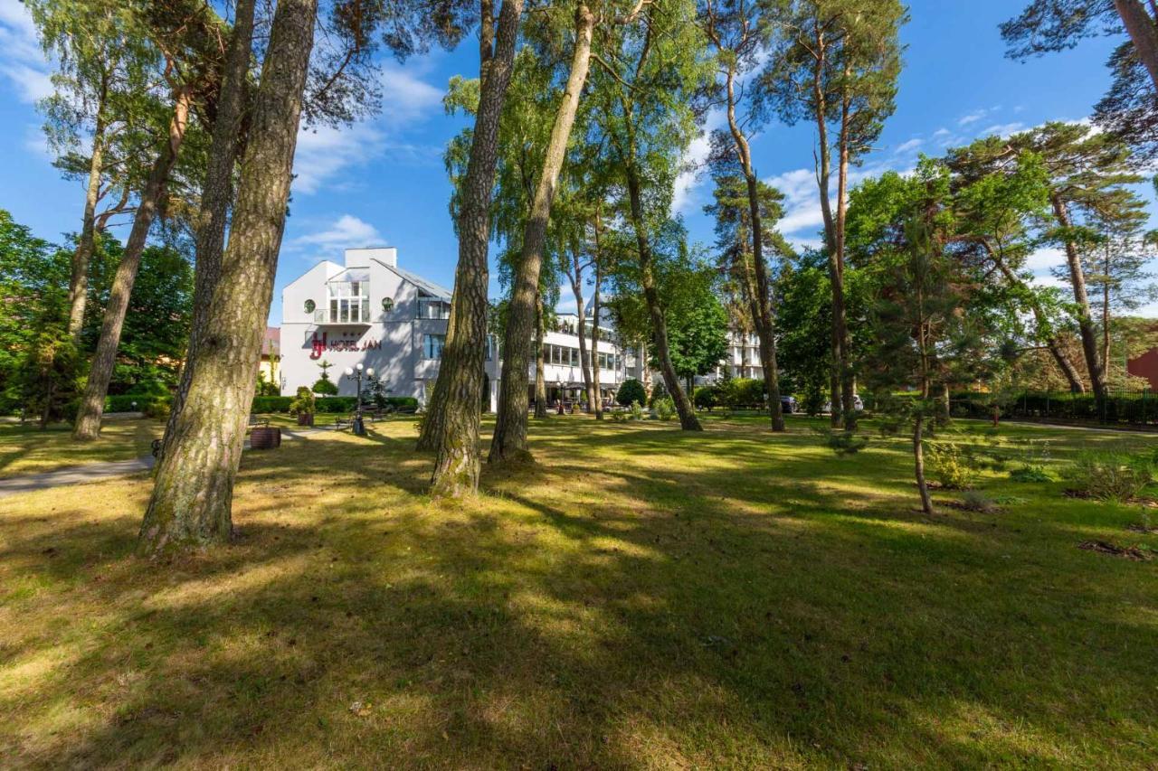 Hotel Jan Darlowko Dış mekan fotoğraf